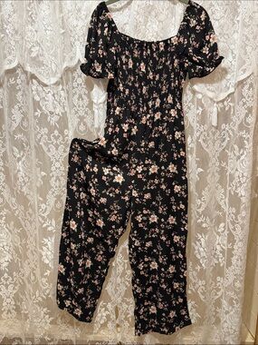 Smocked Floral Puff-Sleeve Jumpsuit - Black with Pink Floral